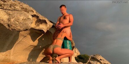 Mia Luxurious – Brother Filled Sisters Ass On A Wild Beach