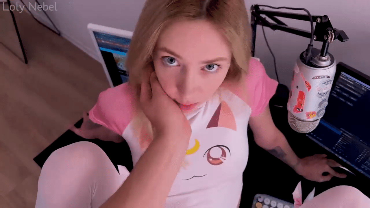 Loly Nebel – Sister Is Engaged In Webcam!